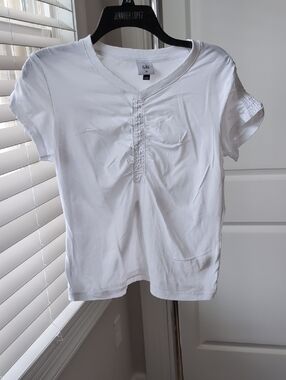 Cabi White Tee Shirt XS